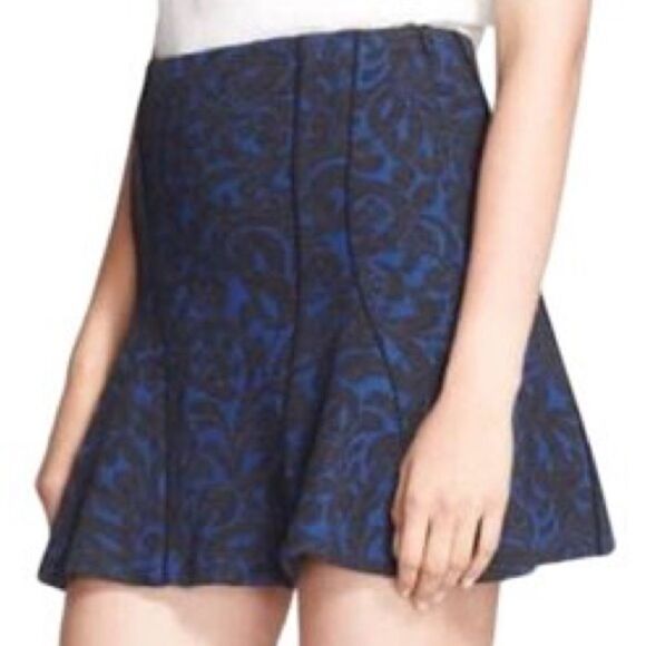 Veronica Beard Barouqe Scroll Print Flounce Mini Skirt Charcoal Navy Blue MED - Picture 1 of 7